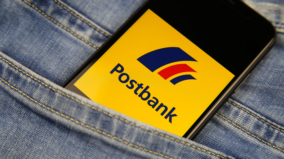  Wird die Postbank zur Neobank? (Foto: Ralf Liebhold/Shutterstock)