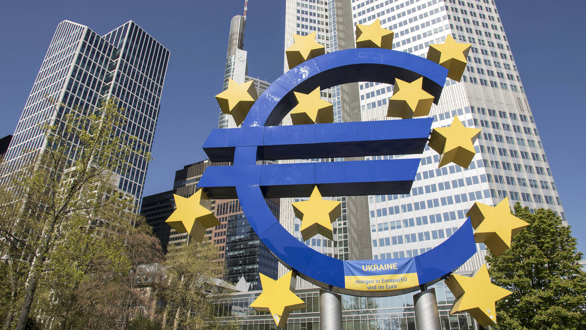 Höchste Zinserhöhung der Euro&#8209;Geschichte &#8209; Börsen spielen verrückt (Foto: Reiner Zensen/IMAGO)