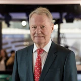 DAX: Hans‑Olaf Henkel: „Situation gefährlich.“ Intel‑Milliarden umsonst? „Sackgasse Energie und sozialpolitisches Füllhorn“