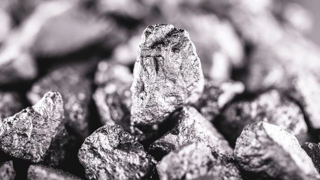 First Majestic Silver, Endeavour Silver & Co.: Ein Unglück kommt selten allein
