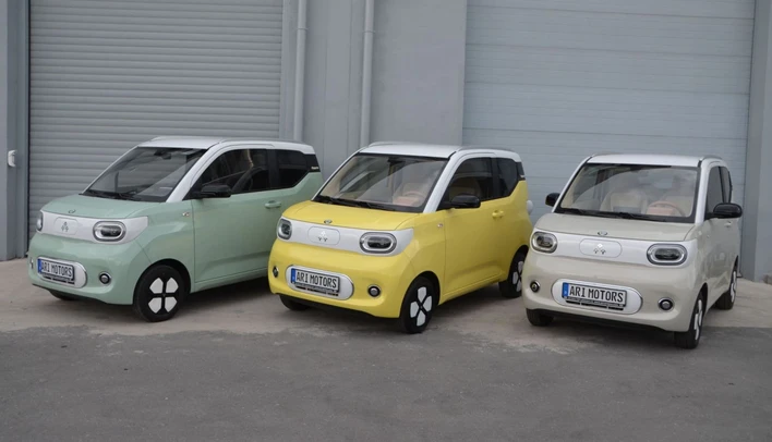 Mini-E-Auto Ari Bruni von SAIC