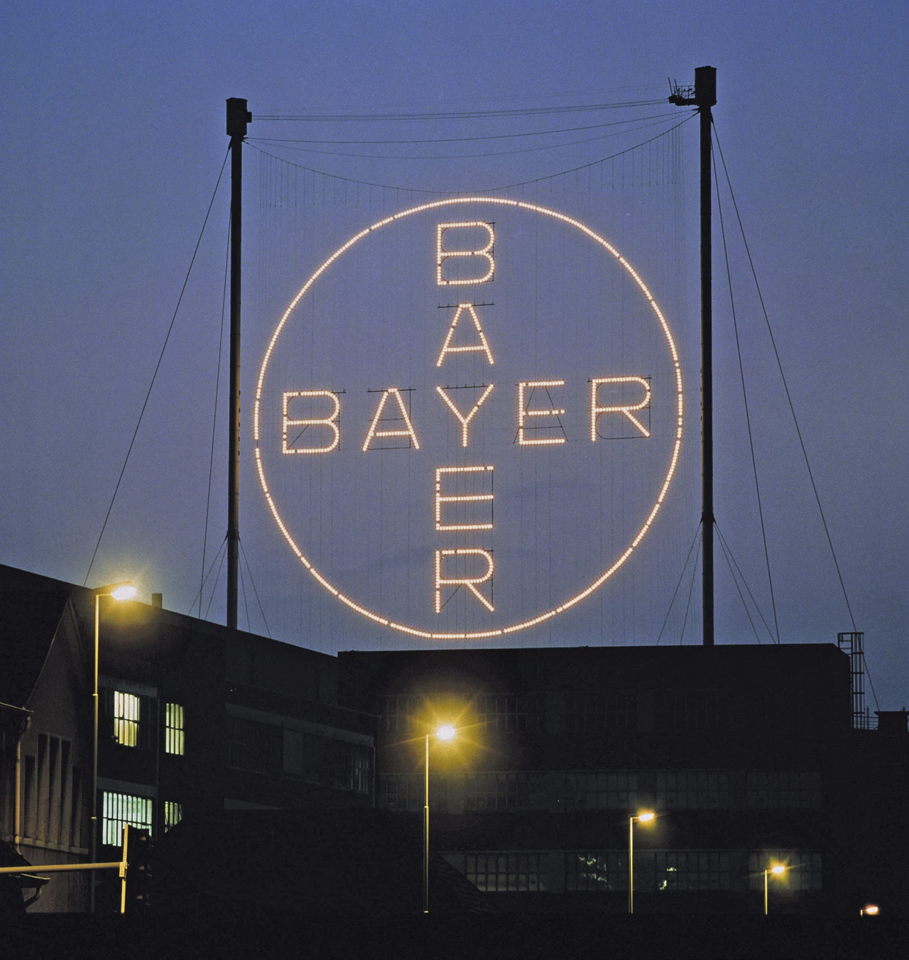 Top-Performer: 1.000-Prozent-Aktie Bayer vor Rekordhoch