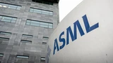 ASML Holding: Zahlen‑Schock: ASML zieht Prognose zurück