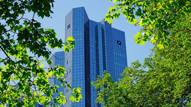 DAX‑Gewinner Deutsche Bank: Rückenwind aus verschiedenen Richtungen