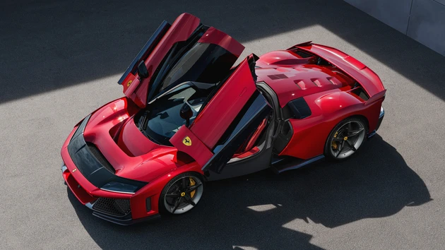 Ferrari: Neues Rekordhoch ‑ so viel Potenzial hat die Aktie jetzt noch