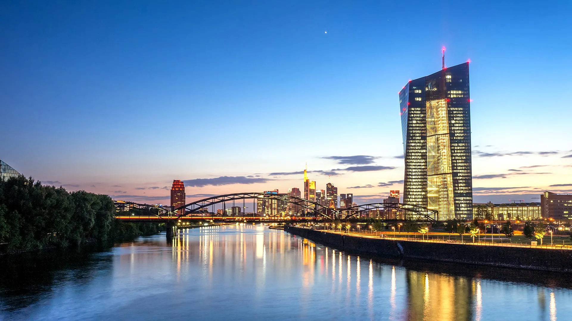 BREAKING: EZB‑Zinsentscheid veröffentlicht: Das bedeuten die Daten für Aktien, Gold, Bitcoin und Anleihen  (Foto: Pure-life-pictures/Fotolia)