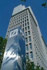 Deutsche Bank: Deutsche Bank: Analyst sieht große Risiken