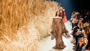 Shanghai im Luxusfieber: Droht LVMH und Co jetzt der Preiskampf?  / Foto: IK ALDAMA/picture alliance/dpa