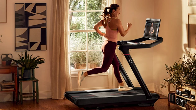 Peloton will Unternehmensanteile verkaufen – Aktie setzt Verlustserie fort
