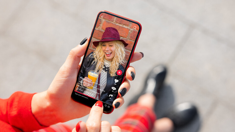  Microsoft greift nach TikTok  (Foto: Kaspars Grinvalds/shutterstock)