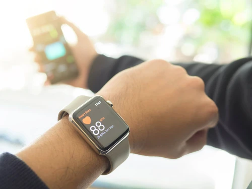 Apple: Aktie wegen Zulieferer unter Druck – 2,4%