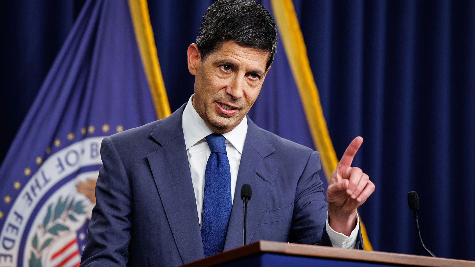 Wird Kevin Warsh jetzt radikal handeln? Märkte zittern heute  (Foto: Sipa USA/picture alliance/dpa)