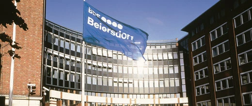 Beiersdorf stellt alle in den Schatten