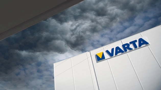 Varta: Heftiger Crash
