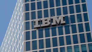 IBM im Fokus: KI setzt Kurspotenzial frei  / Foto: Peter Kneffel/picture alliance/dpa