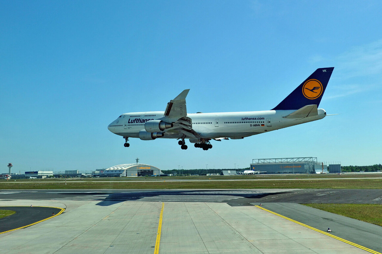 Börsen-Fachleute: Die Deutsche Lufthansa wird weiter absacken