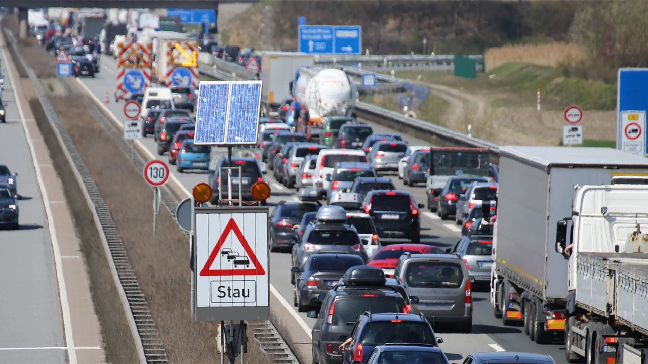 Stau? Tesla-Wettbewerber hat die Lösung!
