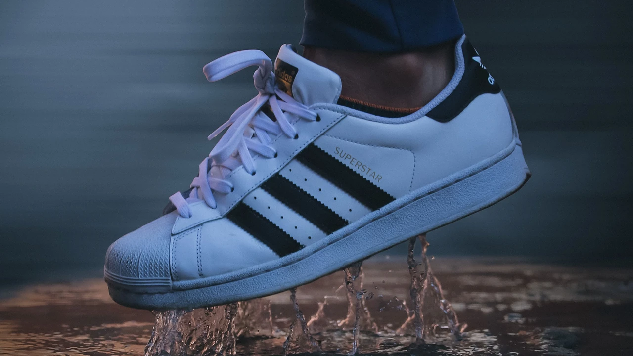 Adidas: Wo ist der Boden?