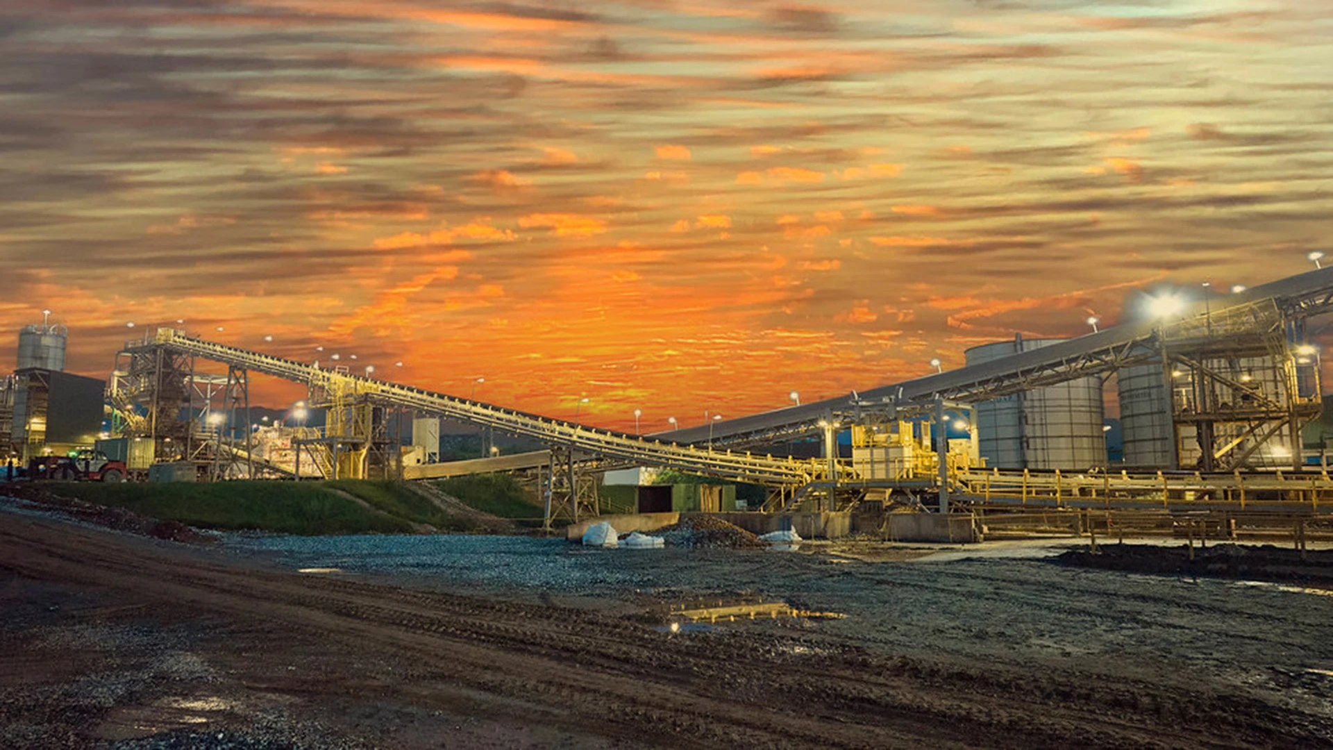 Goldpreis vor weiterem Sprung? Diese Aktien können profitieren  (Foto: Endeavour Mining)