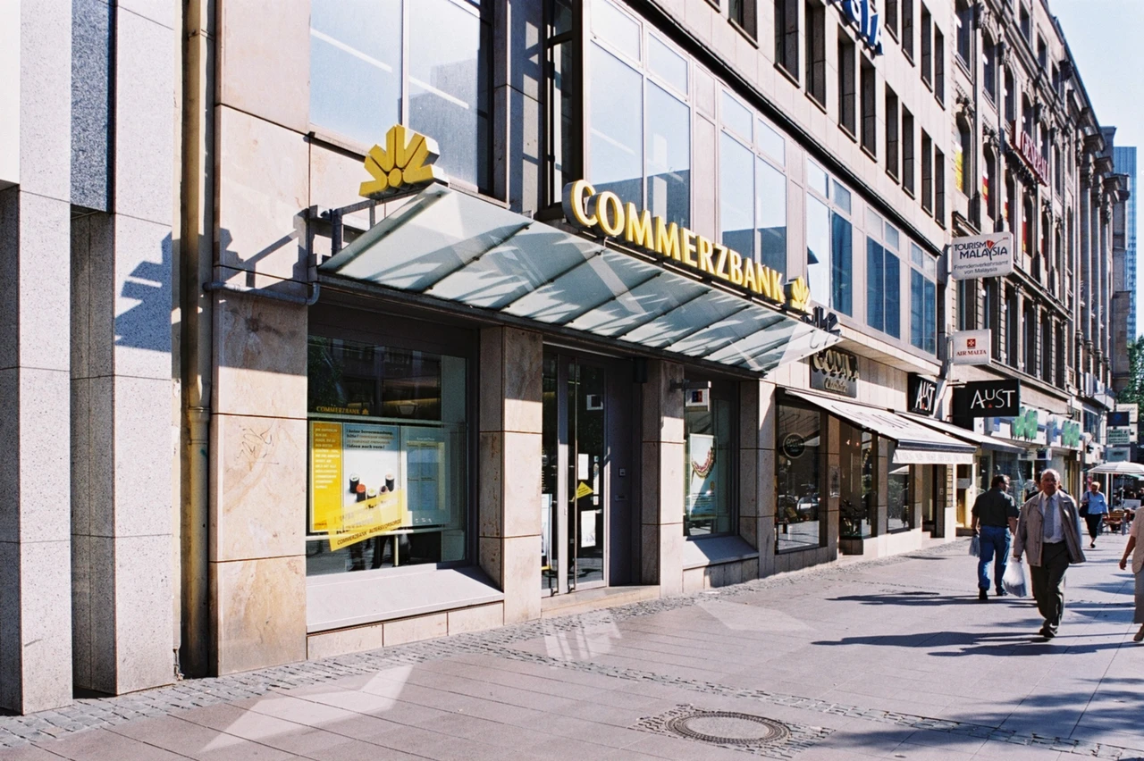 Commerzbank: Aktie knickt ein - was ist da los?