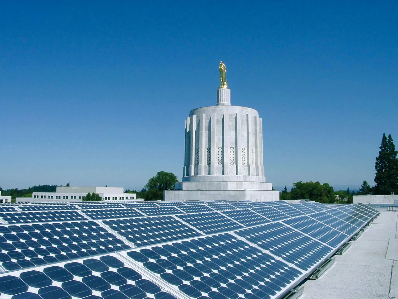 SMA Solar mit nächsten Top-News – wichtige Marke geknackt