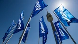 Allianz: Allianz: Jetzt geht es Schlag auf Schlag