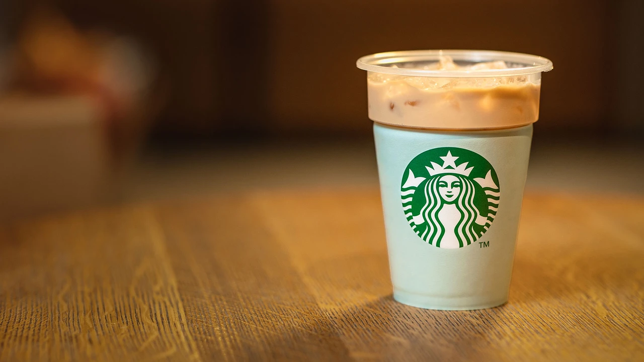 Starbucks enttäuscht erneut  – CEO verspricht „Welle der Innovation“