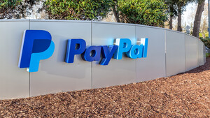 PayPal: Es droht Ärger  / Foto: JHVEPhoto/Shutterstock