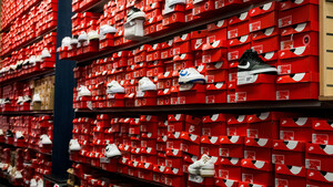Nike: Im freien Fall – und jetzt?  / Foto: Michael Berlfein/Shutterstock