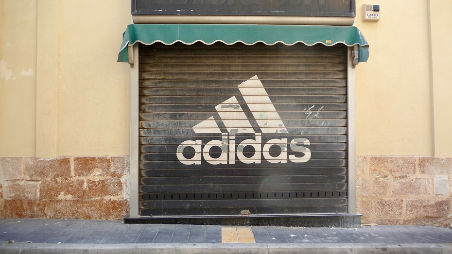  Adidas-Zahlenwerk reicht nicht   (Foto: Landscape Stock Photos/Shutterstock)