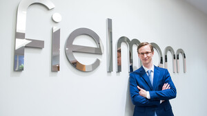 Fielmann‑Aktie an der SDAX‑Spitze – das ist der Grund  / Foto: Daniel Bockwoldt/picture alliance/dpa