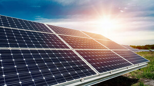 SolarEdge, JinkoSolar und Co verlieren massiv – das ist der Grund!  / Foto: Shutterstock