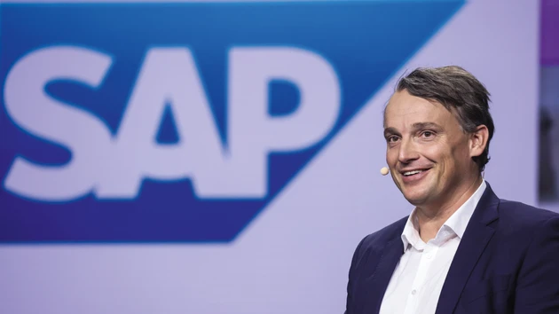 DAX‑Riese zum halben Preis?