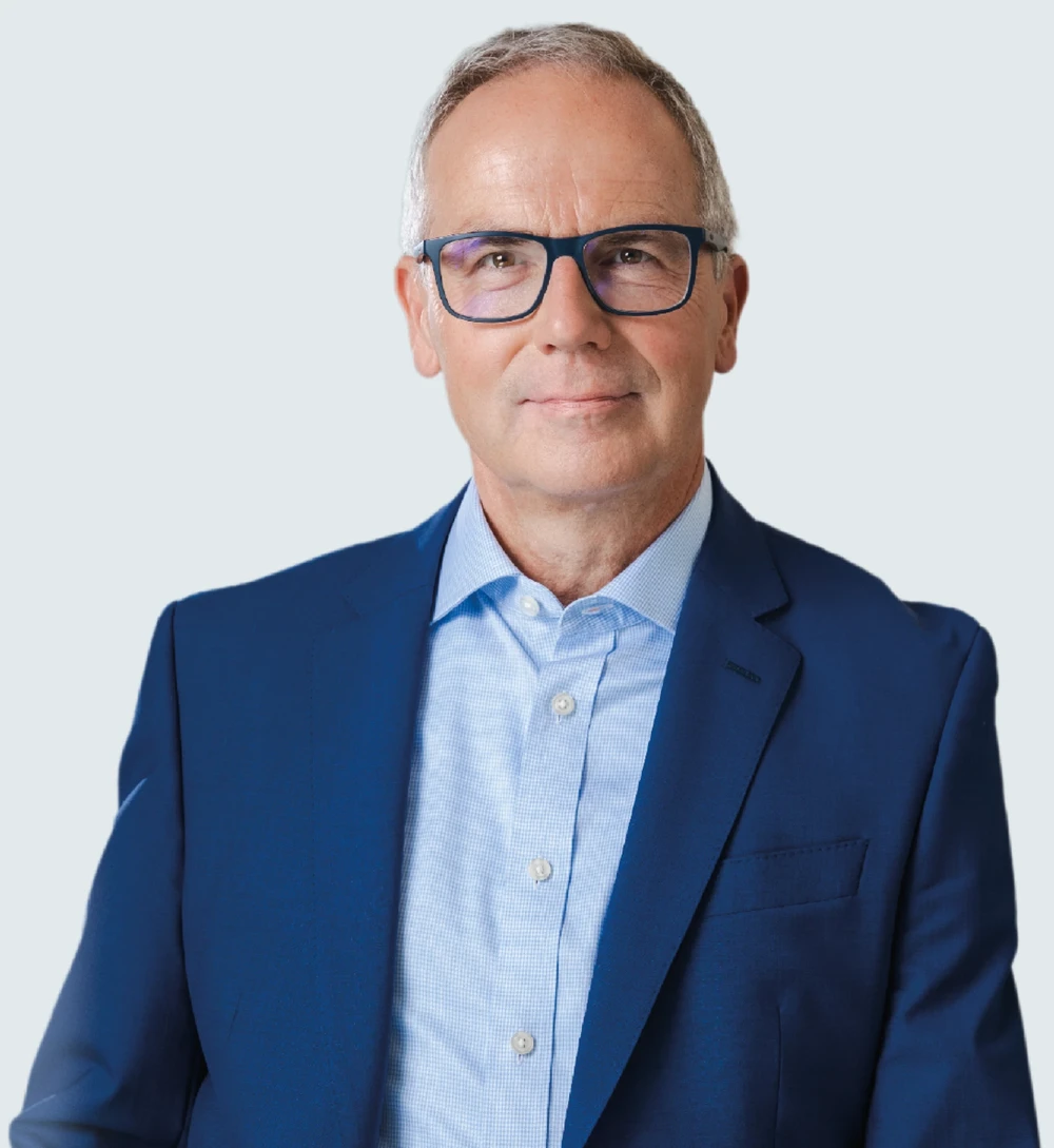 Schott Pharma, CFO, Reinhard Mayer