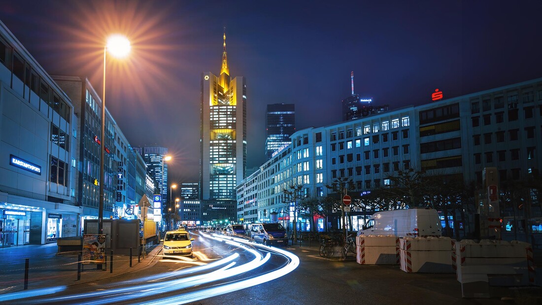 Unicredit bei Commerzbank am Drücker: Spekulation über Dividenden‑Ausfall (Foto: Diego Grandi/Shutterstock)