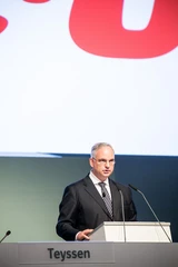 DAX: Gewinnrückgang bei E.on: Neue Pläne, alte Probleme