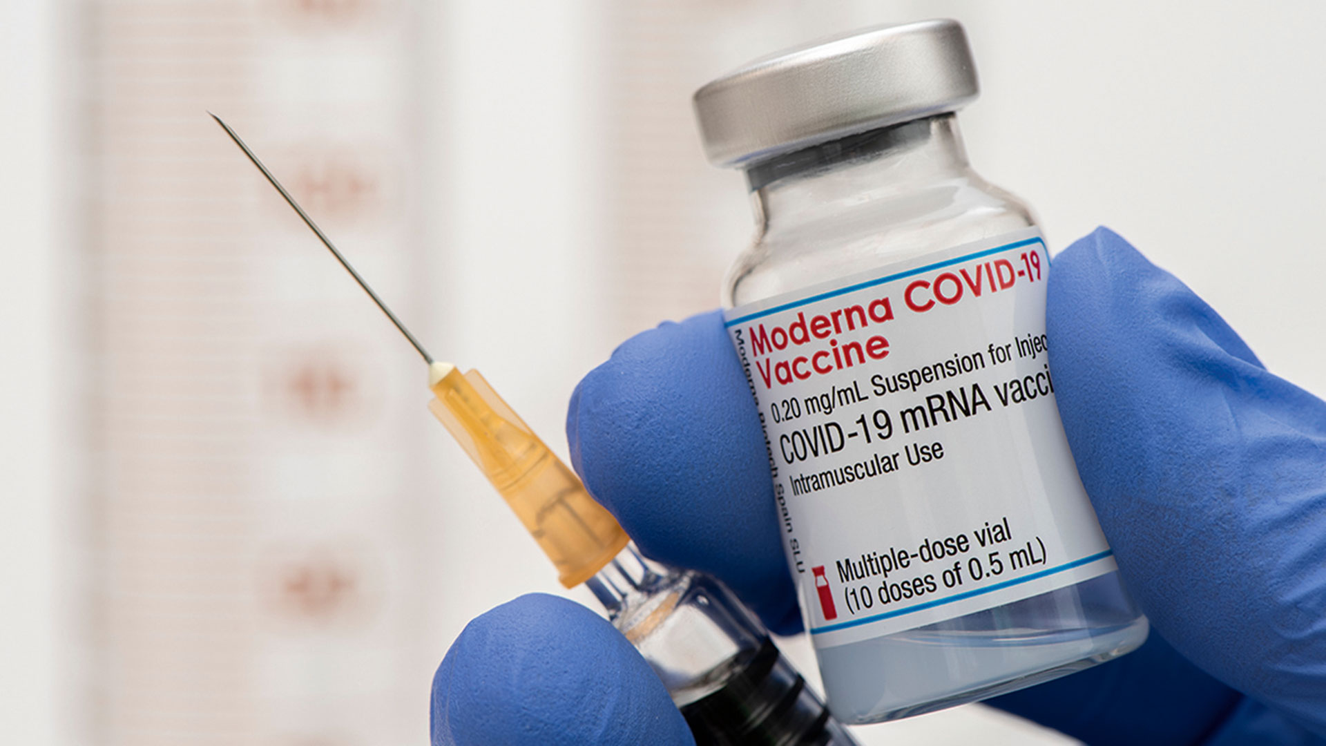 Unrechtmäßige Milliarden‑Umsätze? Bayer verklagt Biontech, Pfizer und Moderna wegen mRNA‑Patenten (Foto: Wolfilser/Shutterstock)