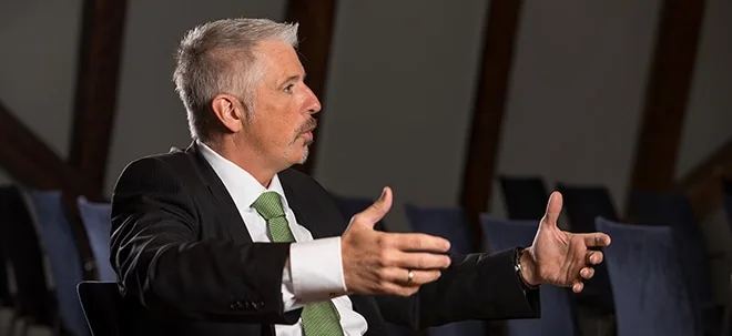 Was halten Sie vom Bitcoin‑Comeback, Mr. DAX Dirk Müller? (Foto: Börsenmedien AG)