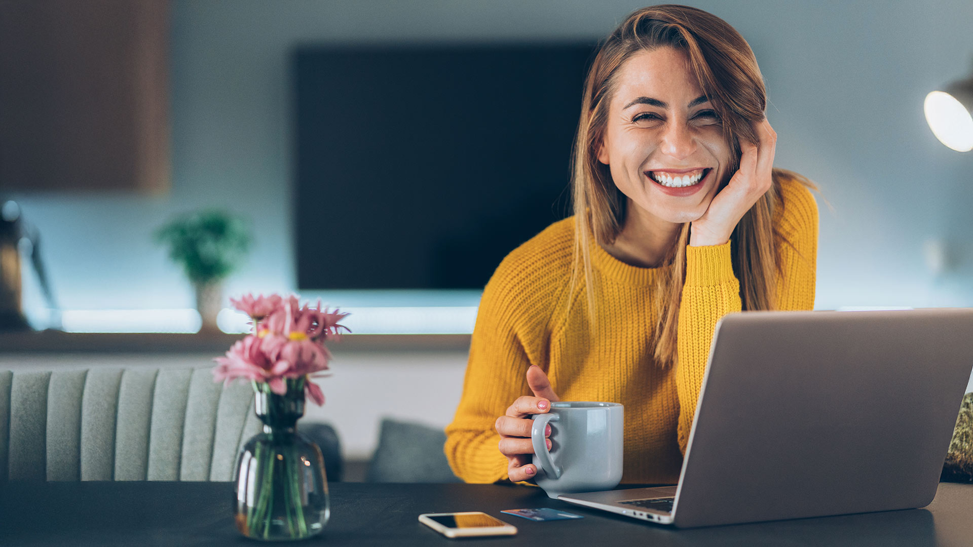 Zins‑Hammer statt Tagesgeld: Zwei Jahre lang starke 10,0 Prozent mit diesem DAX‑Konzern (Foto: filadendron/iStock)