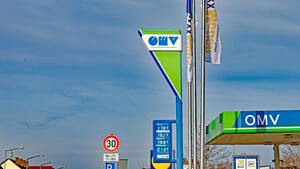 OMV: Zwei Mutmacher  / Foto: CHROMORANGE/Jürgen Schott/dpa/picture alliance