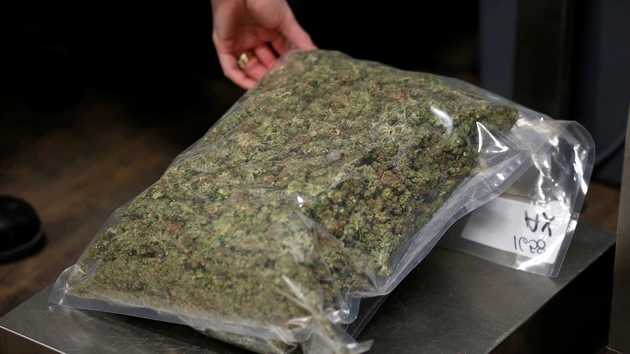 Nach Canopy Growth: Jetzt auch Aurora Cannabis mit Reverse‑Split