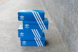 Adidas: Adidas: Deutschlands bester Blue Chip