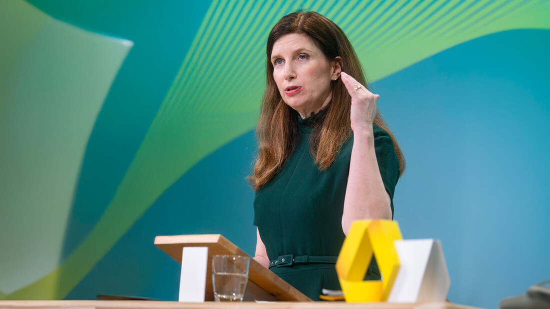 Commerzbank: Durchwachsene Zahlen, Aktie auf Talfahrt (Foto: Ulrich-Baumgarten/picture alliance/dpa)