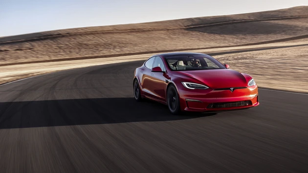 Tesla: Killt neuer Strom‑„Wahnsinn“ das Elektroauto? Atomkraft und Solar