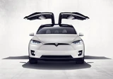 TESLA MOTORS: Tesla: Es hagelt Kaufsignale