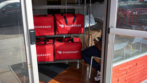 Delivery Hero zweistellig im Plus – das steckt dahinter  / Foto: Tada Images/Shutterstock