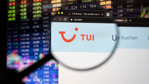 TUI: Der Chef geht, die Aktie fällt  / Foto: Dennis Diatel/Shutterstock