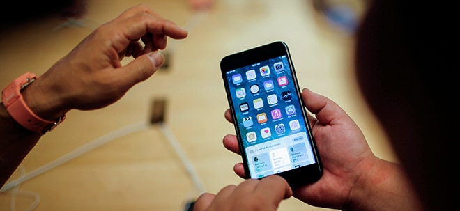 Apple&#8209;Aktie rutscht ab: Konzern fährt Bestellungen bei iPhone&#8209;Zulieferern zurück (Foto: Börsenmedien AG)