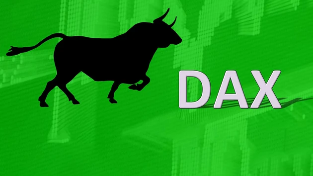 DAX mit Schlussspurt nach Rallye‑Woche: Die Tops und Flops