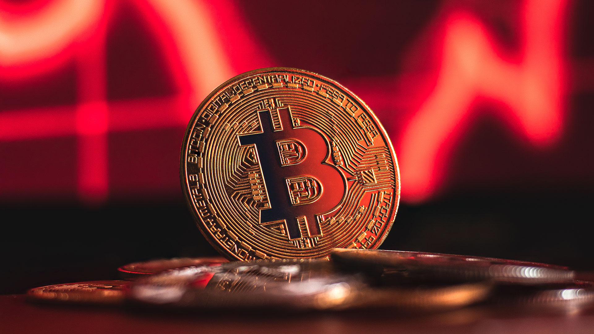 Crash bei Kryptos: War es das mit dem Bullenmarkt für Bitcoin, Ethereum und XRP? (Foto: Chidori_B/Shutterstock)